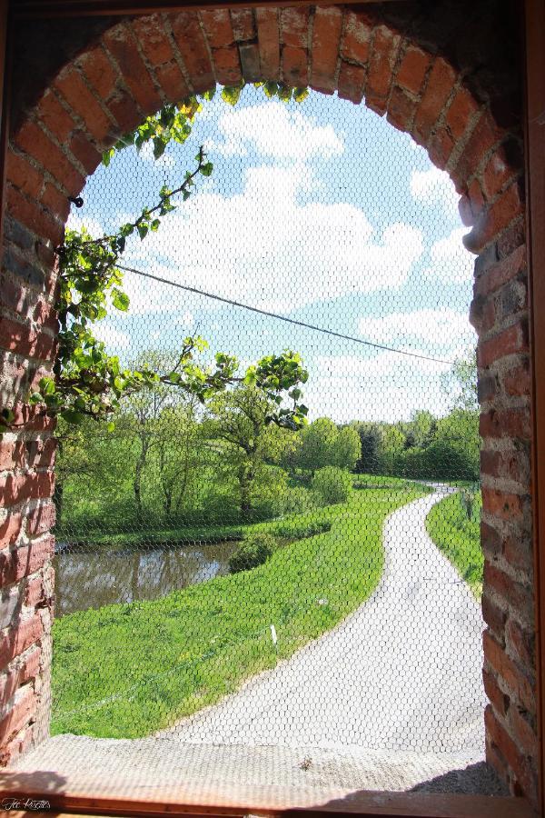 Évaux-les-BainsDomaine De La Couture住宿加早餐旅馆 外观 照片