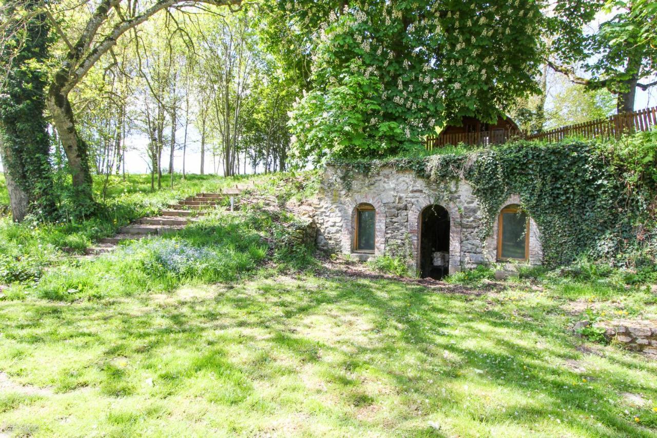 Évaux-les-BainsDomaine De La Couture住宿加早餐旅馆 外观 照片
